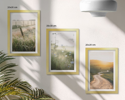 Bilderwand Landschaft mit Wiese, Straße und Sonnenuntergang