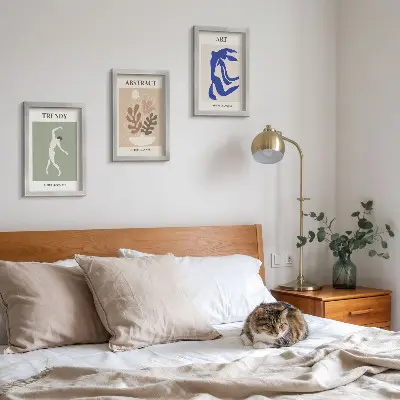 Bilderwand mit stilvollen Figuren- und Pflanzenpostern von Henri Matisse