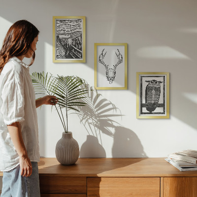 Bilderwand Inspiriert vom Scream-Bild mit Totenkopf und Eule im Grafikstil