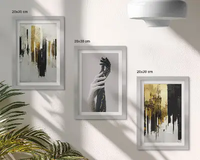 Bilderwand mit abstrakten Malmustern und zwei Händen