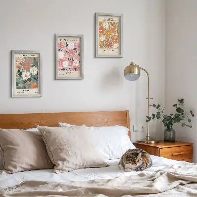 Bilderwand mit Blumenmustern aus London, Tokio und Amsterdam