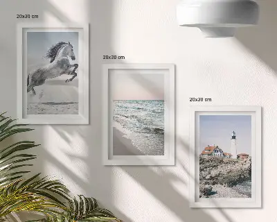 Bilderwand mit Pferden in Bewegung, Strand, Leuchtturm und Wasserwellen