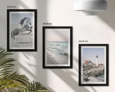 Bilderwand mit Pferden in Bewegung, Strand, Leuchtturm und Wasserwellen