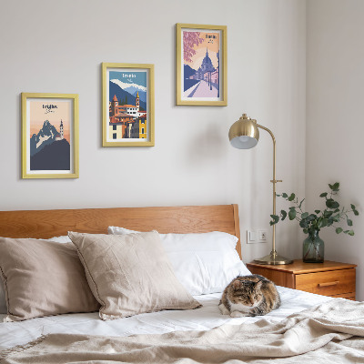 Bilderwand Berge und Retro-Architektur – farbenfrohe Illustrationen