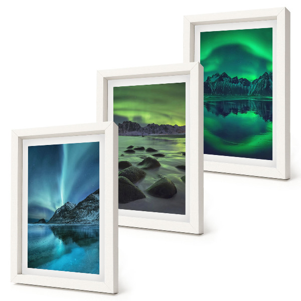 Bilderwand Winterlandschaft mit Nordlichtern und Bergen