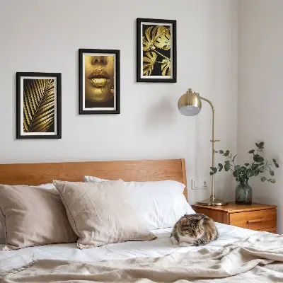 Bilderset mit Rahmen Motiv mit Palmenblättern, Frauengesicht und Monstera-Blättern