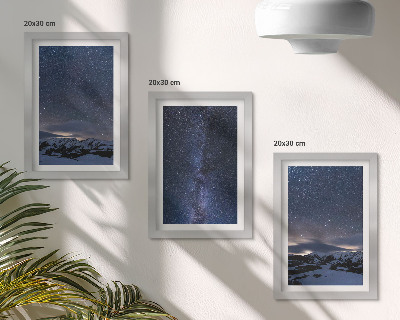 Bilderwand Nachthimmel mit Sternen und einer Berglandschaft