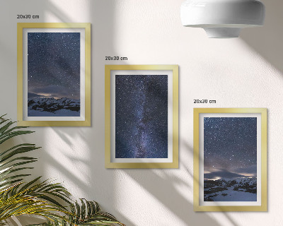 Bilderwand Nachthimmel mit Sternen und einer Berglandschaft