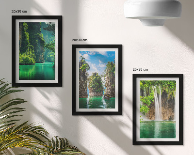 Bilderset mit rahmen Grüne Landschaften mit Wasserfällen und Felsen