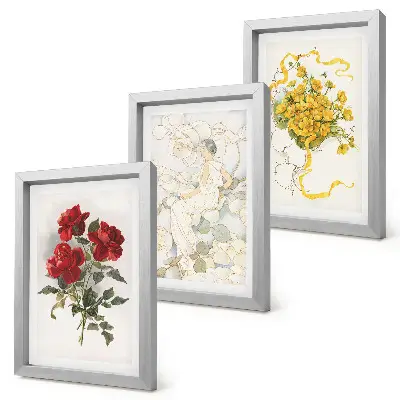 Bilderwand mit Motiv rote Rosen, weiße Figur und gelbe Blumen in einer Vase