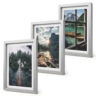 Fotowand mit Motiv Brücke im Waldsee und Bergblick