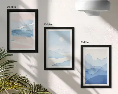 Fotowand mit aquarellierten blauen und rosa Berglandschaften