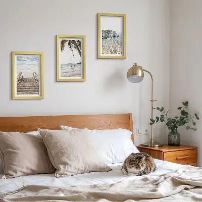 Bilderwand mit Motiv Strand, Holztreppe und Schaukel am Meer