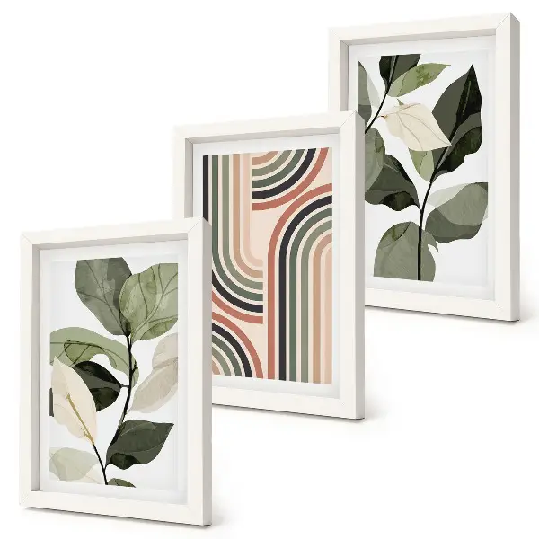 Fotowand mit Pflanzenmotiven und geometrischen Mustern in Grüntönen