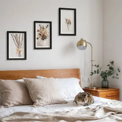 Blumen und Zweige im minimalistischen Naturstil Bilderset mit Rahmen