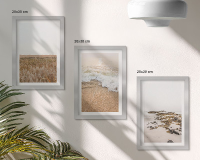 Bilderwand Strand mit Wellen und Kieselsteinen im Sommer