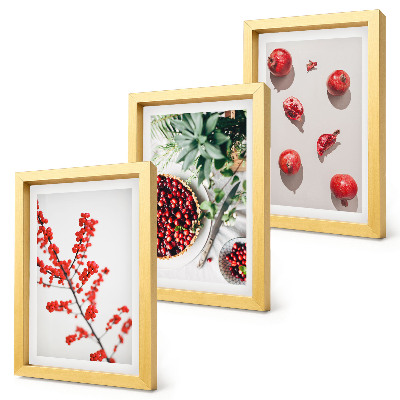 Bilderset mit rahmen Rote Früchte und Pflanzen im minimalistischen Stil