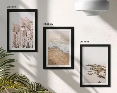 Bilderset mit Rahmen Strandgras, Wellen und Kieselsteine am Meer im Boho-Stil