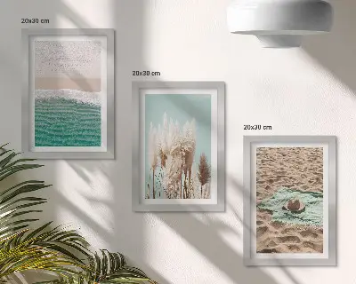Fotowand mit Motiv von Strandwellen, Gras, Hut und Sand zur Entspannung in der Natur