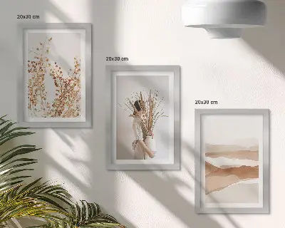Bilderwand mit Pflanzenmotiven im abstrakten und rustikalen Boho-Stil