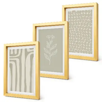 Bilderwand mit Pflanzen- und geometrischen Motiven in gedeckten Farben