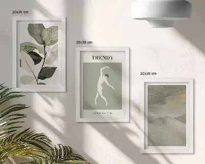 Bilderwand mit Pflanzenmuster, Silhouetten und abstrakten Formen