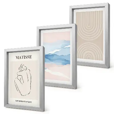 Bilderwand mit Linien und Wellen in Pastelltönen und minimalistischen Akzenten