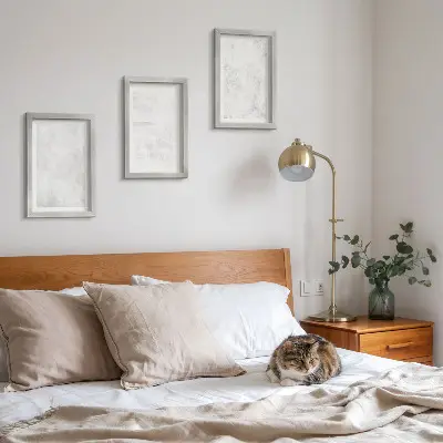 Fotowand mit weißen Punkten auf minimalistischem Leinwandhintergrund