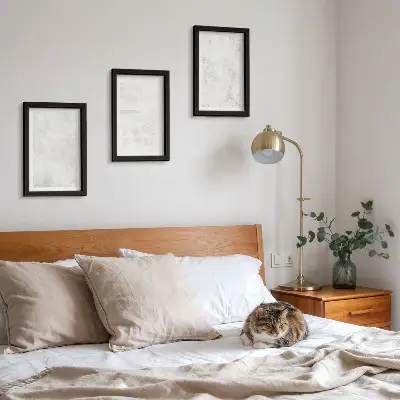 Fotowand mit weißen Punkten auf minimalistischem Leinwandhintergrund