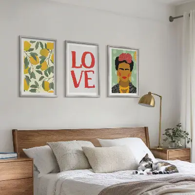 Gerahmtes Bilderset Porträt von Frida mit Zitronen