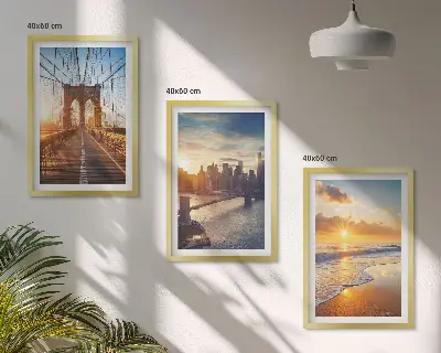 Gerahmtes Bilderset mit Motiven von Brücken, Sonnenuntergängen und Städten