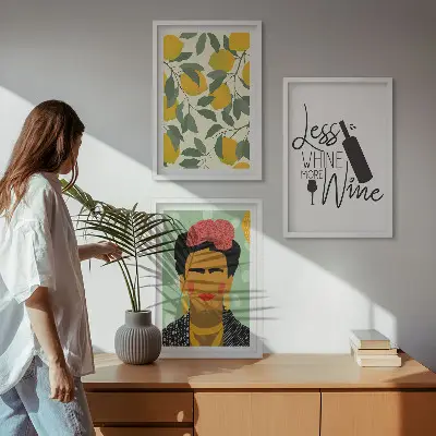Zitronenweinporträt von Frida gerahmtes Bilderset