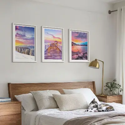 Bilderset Winterliche Bergseelandschaft gerahmt