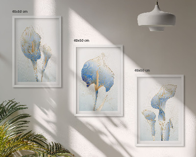 Gerahmtes bilderset Blaue Blumen im Hintergrund