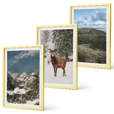 Gerahmtes bilderset Berge, Schnee, Hirsche, Waldlandschaft