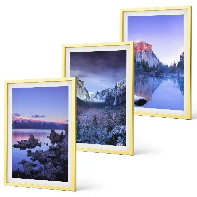 Bilder-3er-Set mit Rahmen mit Berglandschaften, Sonnenuntergang und Wasser