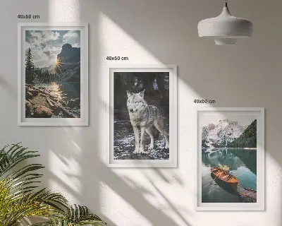 3er-Set Wandbilder mit Rahmen mit Motiven von Bergen, Seen und Wölfen