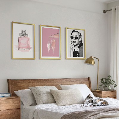 Bilder-3er-set mit rahmen Stilvolle pinkfarbene Accessoires
