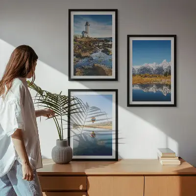 Gerahmtes Bilderset mit Naturansichten von Leuchtturm, Bergen und Ballonfahrt