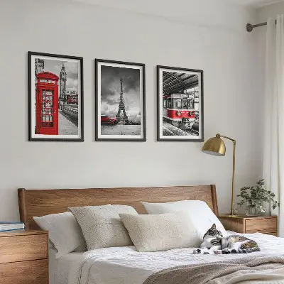 Gerahmtes Bilderset mit Motiven von Ikonen aus London und Paris