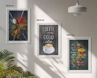 Gerahmtes Bilderset mit Motiven von Gewürzen, Kaffee, Kräutern und Mustern