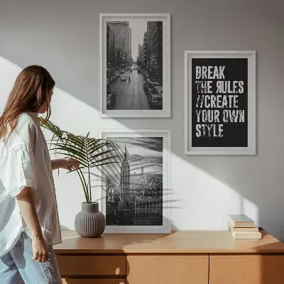 3er-Set Wandbilder mit Rahmen schwarz-weiße Stadtstraßen-Motive als Inspiration