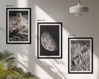 Gerahmtes bilderset Astronautenfoto vom Mond