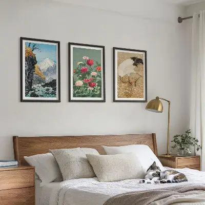 3er-Set Wandbilder mit Rahmen Berglandschaft mit Fluss, Blumen und Kranichen