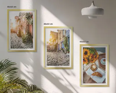 Bilderset Straßenkaffee und Sonnenblumen gerahmt