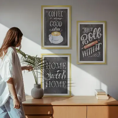 Gerahmtes Bilderset Kaffeeroller mit heimeliger Wärme