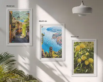 Bilder-3er-Set mit Rahmen mit dem Motiv Straßen am Meer, ein Meer aus Zitronen