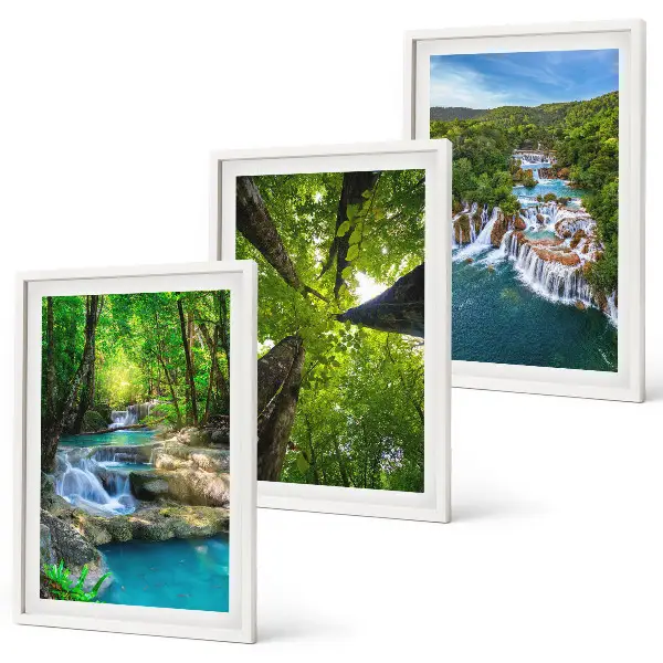 Gerahmtes Bilderset mit Wasserfall und grünem Wald