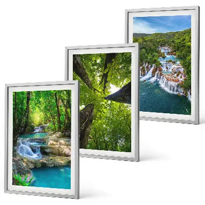 Gerahmtes Bilderset mit Wasserfall und grünem Wald