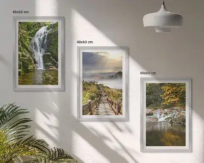 Gerahmtes Bilderset mit Motiven von Wasserfällen, Bergen, Wolken und Herbstlandschaften